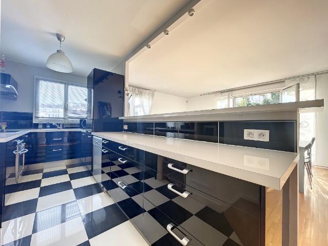 Location Appartement 4 pièces 91,15 m² à Meudon