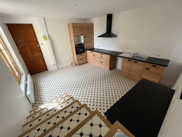 Location Appartement 4 pièces 91.29 m2 Caen