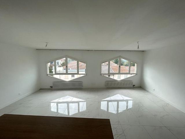 Location Appartement 4 pièces 91m²