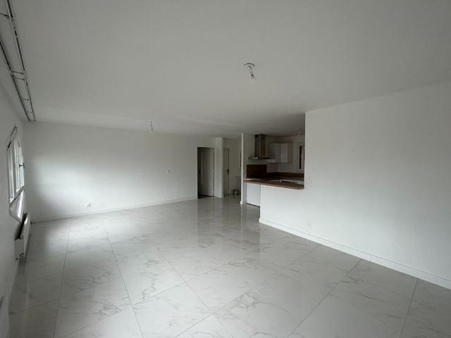 Location Appartement 4 pièces 91m²