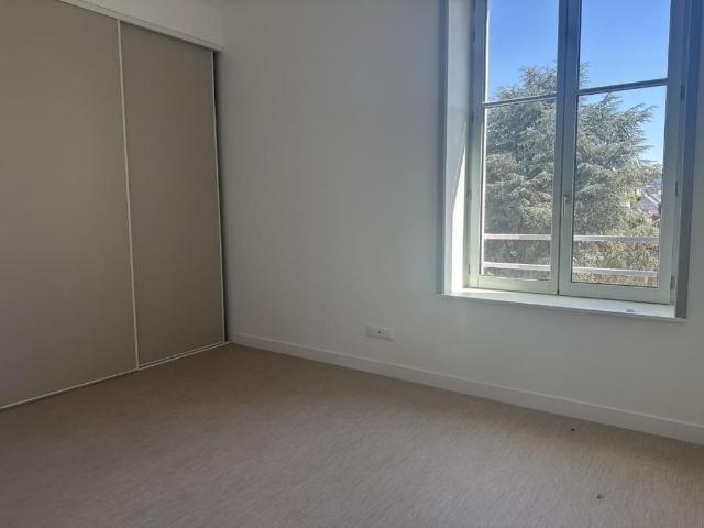 Location Appartement 4 pièces 91m² BLOIS 41000