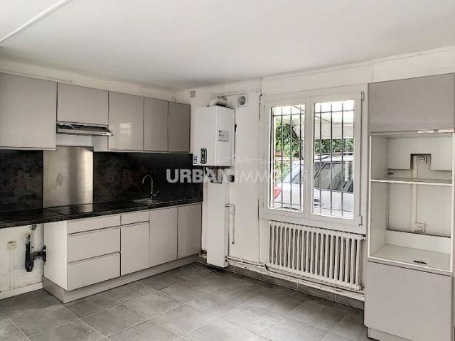 Location Appartement 4 pièces 91m² MONTPELLIER 34000