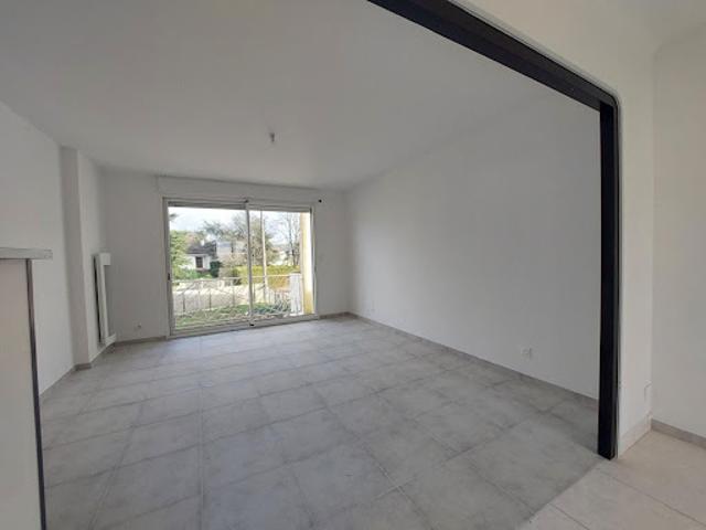 Location Appartement 4 pièces 92.56 m2 Les Sorinières
