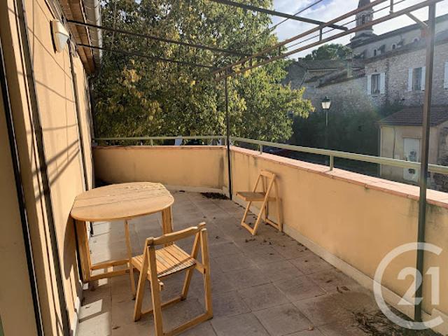 Location Appartement 4 pièces 92 m2 Verfeuil
