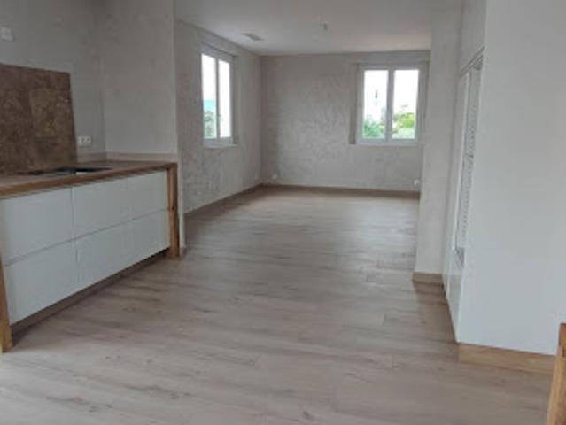 Location Appartement 4 pièces 92 m2 Cagnes sur Mer