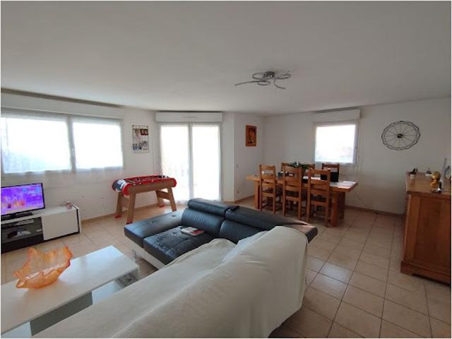 Location Appartement 4 pièces 92 m2 Saint Christol lès Alès