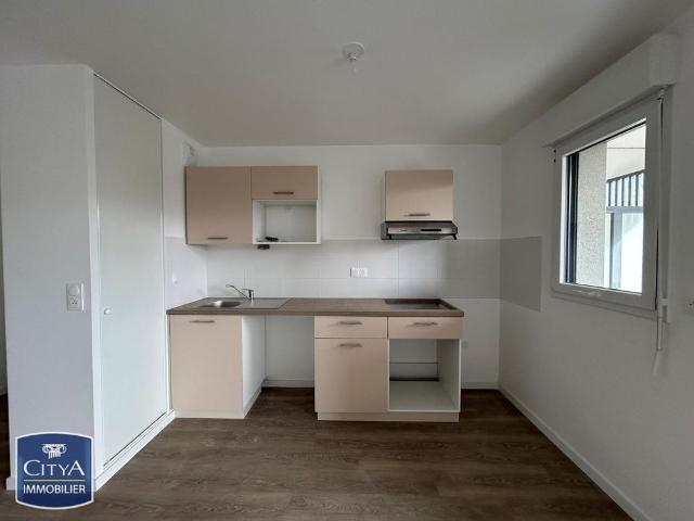 Location Appartement 4 pièces 92m² CAEN 14000