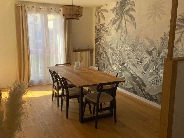 Location Appartement 4 pièces 92m² BOURG DE PEAGE 26300