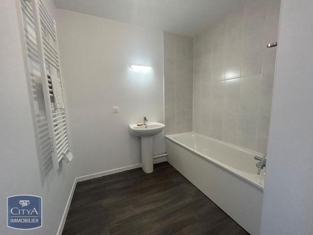 Location Appartement 4 pièces 92m² DOURDAN 91410