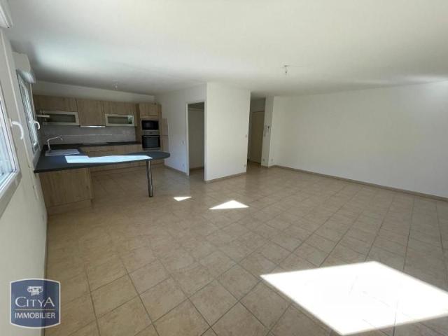 Location Appartement 4 pièces 92m² ST CHRISTOL LES ALES 30380