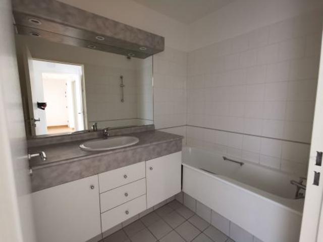 Location Appartement 4 pièces 97.93 m2 Paris 12ème