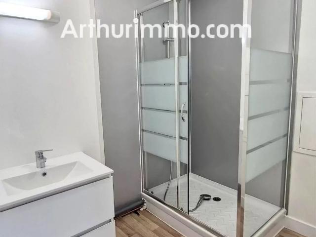 Location Appartement 4 pièces 97 m2 à Saint Forgeux