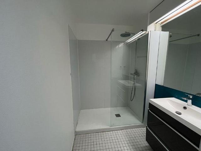 Location Appartement 4 pièces 97m²