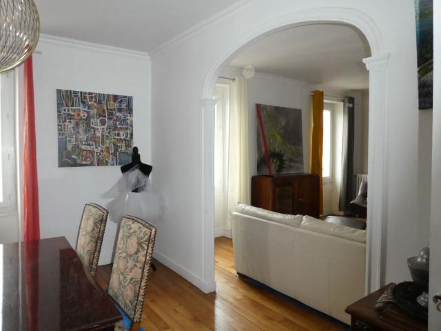 Location Appartement 4 pièces 97m² FONTAINEBLEAU 77300