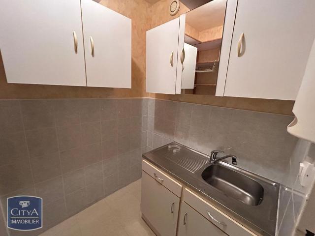 Location Appartement 4 pièces 97m² LAVAL 53000