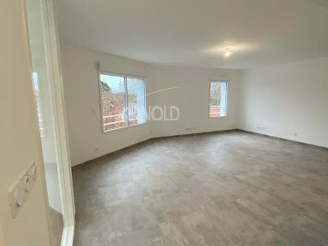 Location Appartement 4 pièces 94.04 m2 Carquefou