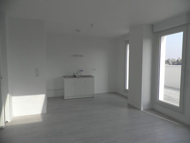 Location Appartement 4 pièces 94.18 m2 Saint Père en Retz