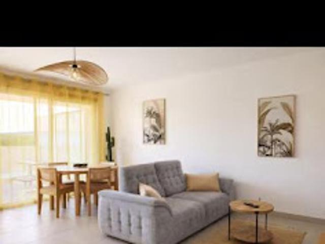 Location Appartement 4 pièces 94 m2 Frejus
