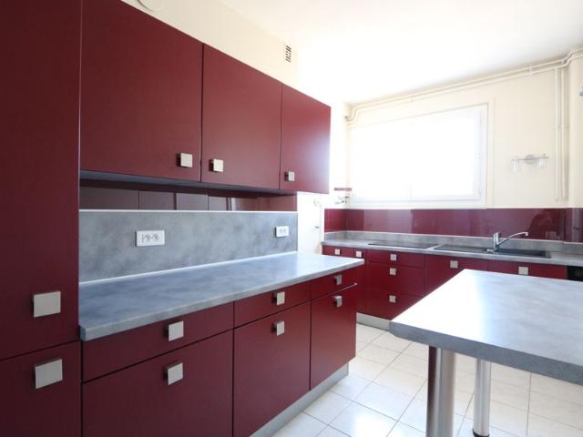 Location Appartement 4 pièces 94m²