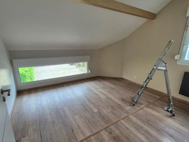 Location Appartement 4 pièces 95 m2 Vigy