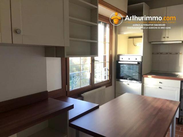 Location Appartement 4 pièces 95 m2 à Saint Didier