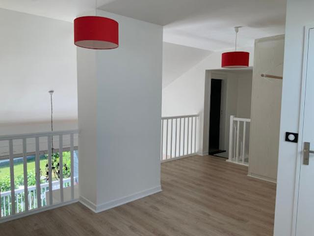Location Appartement 4 pièces 95 m2 Gouvieux