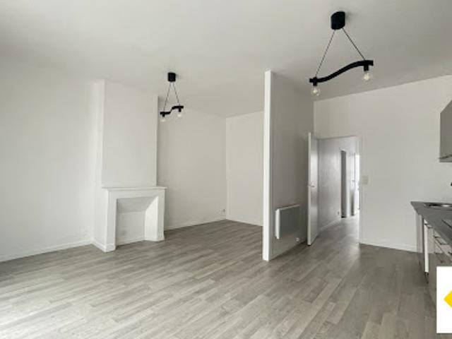 Location Appartement 4 pièces 95 m2 Laroque Timbaut