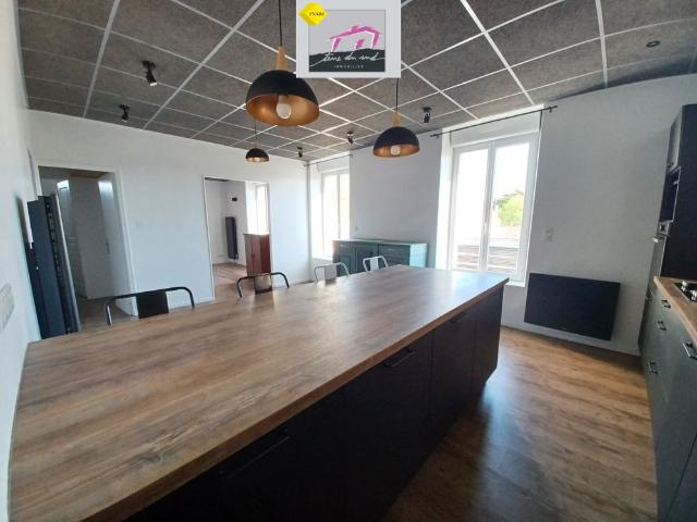 Location Appartement 4 pièces 95m² LEZIGNAN CORBIERES 11200
