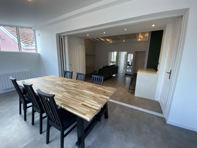 Location Appartement 4 pièces 95m² STE FOY LES LYON 69110