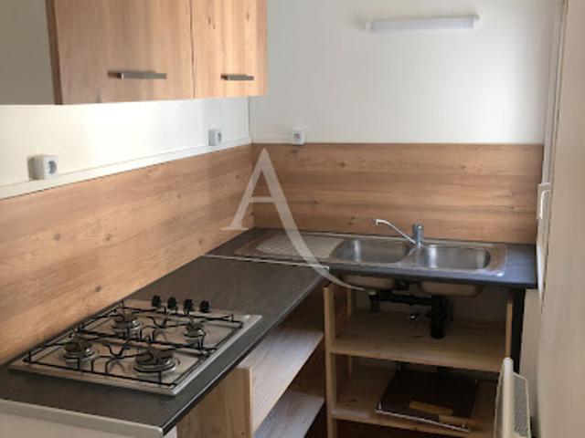 Location Appartement 4 pièces 96.37 m2 Brissarthe