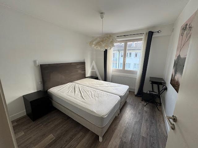 Location Appartement 4 pièces 96 m2 Annecy