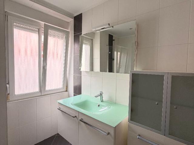 Location Appartement 4 pièces 96m²