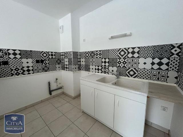 Location Appartement 4 pièces 96m² CHERBOURG EN COTENTIN 50100
