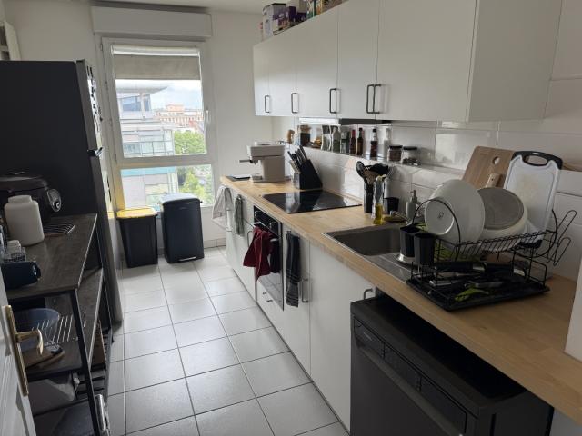 Location Appartement 4 pièces 98m² LILLE 59800
