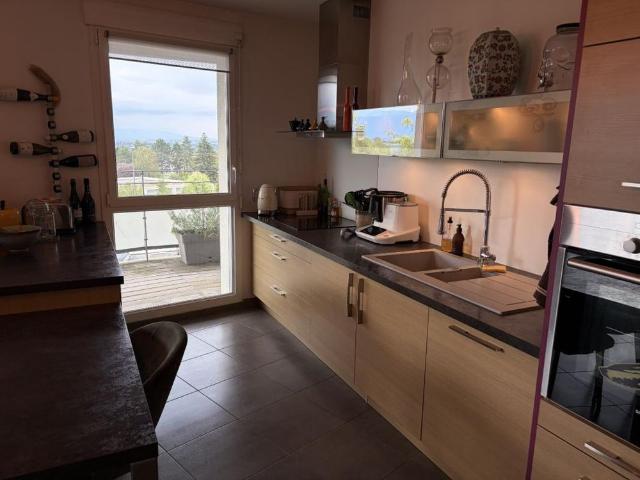 Location Appartement 4 pièces 98m² ST JULIEN EN GENEVOIS 74160