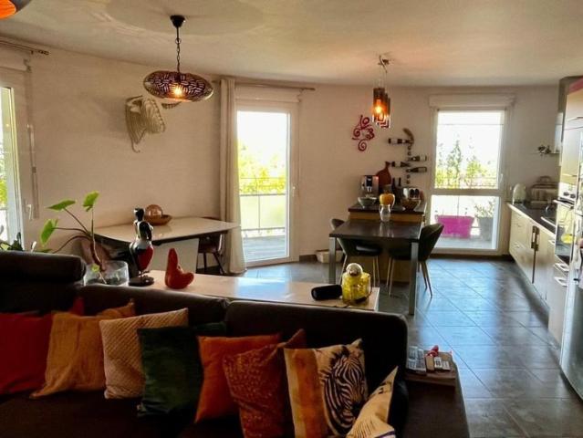 Location Appartement 4 pièces 98m² ST JULIEN EN GENEVOIS 74160