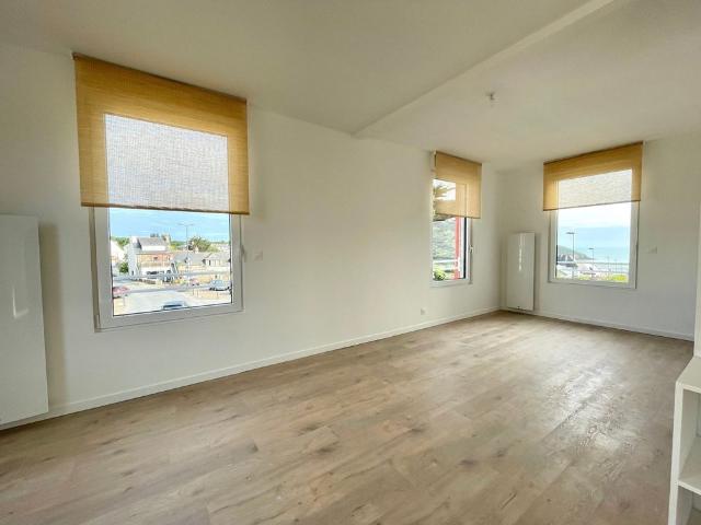 Location Appartement 4 pièces 98m² PLERIN 22190