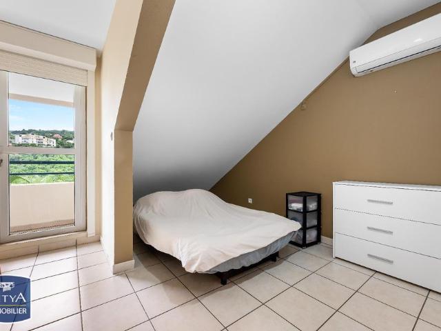 Location Appartement 4 pièces 99m² BOIS DE NEFLES ST PAUL 97411