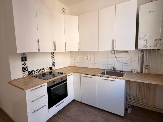 Location Appartement 3 pièces 78m² BORDEAUX 33000