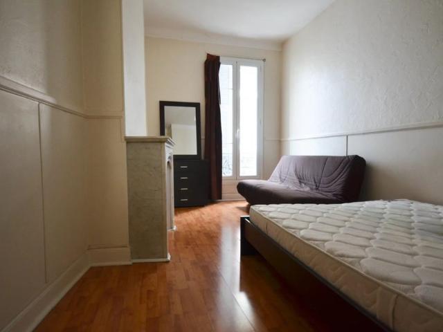 Location Appartement 4 pièces 99m² NICE 06000