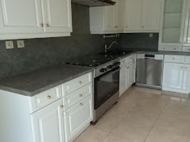 Location Appartement 4 pièces 100 m2 Nogent sur Loir