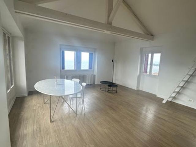 Location Appartement 4 pièces 100 m2 Thonon les Bains
