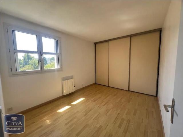 Location Appartement 4 pièces 100m² MARSEILLE 12ème