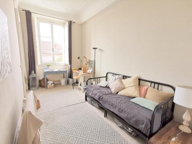 Location Appartement 4 pièces 100m² AVIGNON 84000
