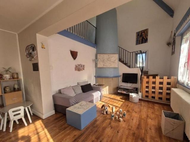 Location Appartement 4 pièces 100m² ST OMER 62500
