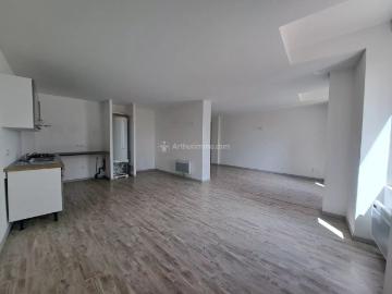 Location Appartement 4 pièces 101 m2 à Carmaux