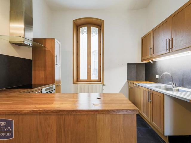 Location Appartement 4 pièces 101m² GRENOBLE 38000