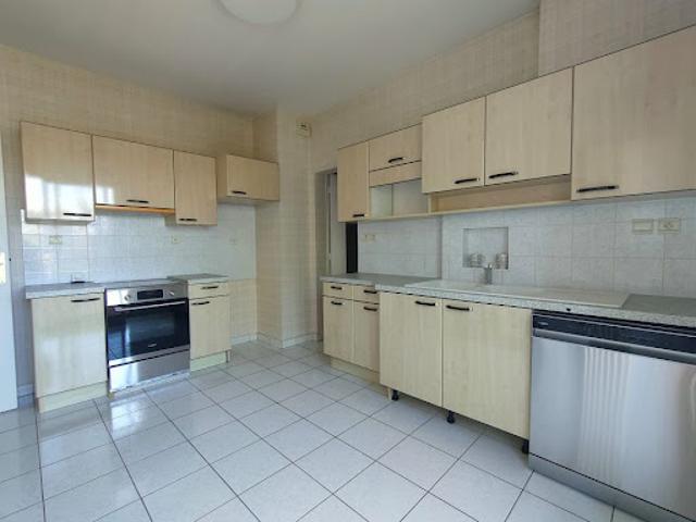 Location Appartement 4 pièces 102 m2 Cholet