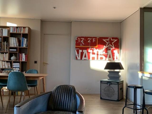 Location Appartement 4 pièces 102m² BORDEAUX 33000