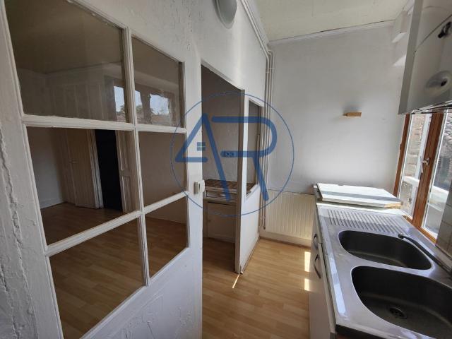 Location Appartement 4 pièces 102m² BRIOUDE 43100